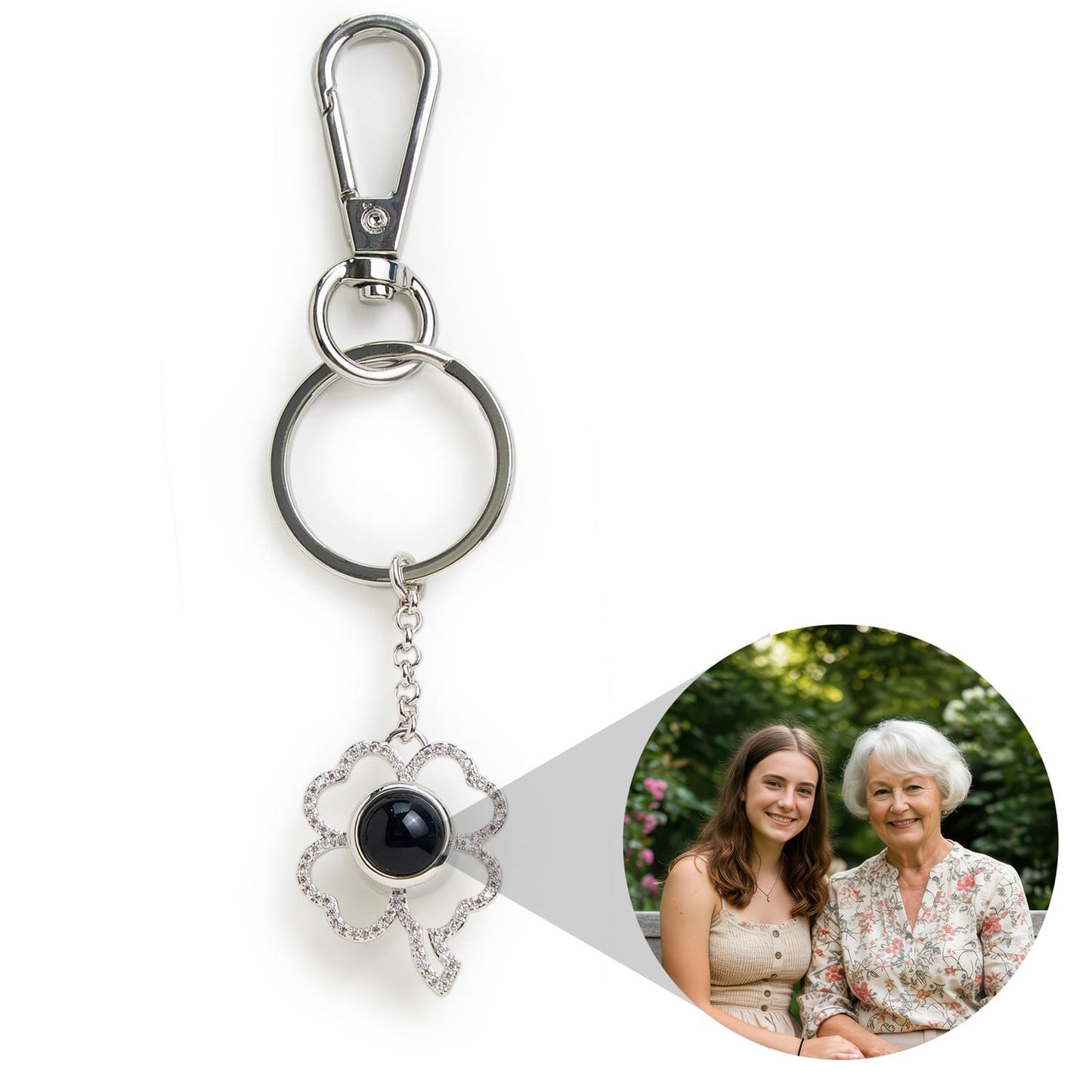 Personalized Clover Photo Keychain - Relive Your Memory