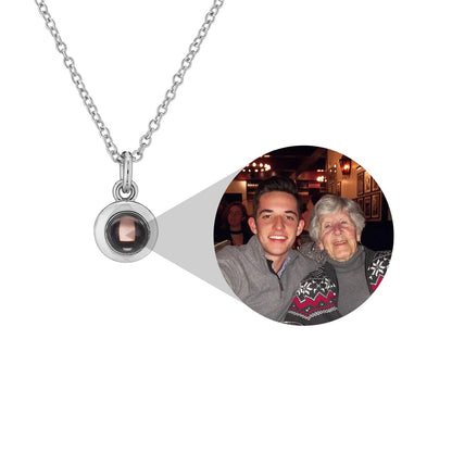 Personalized Circle Photo Necklace - Relive Your Memory