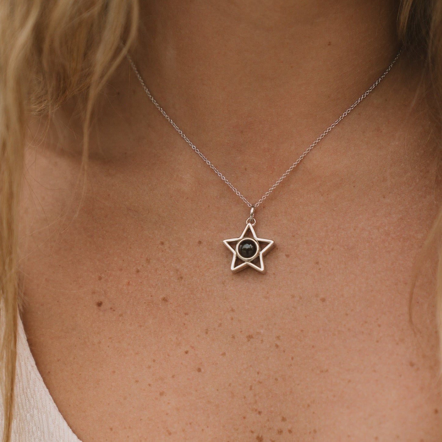 Personalized Star Necklace - Relive Your Memory